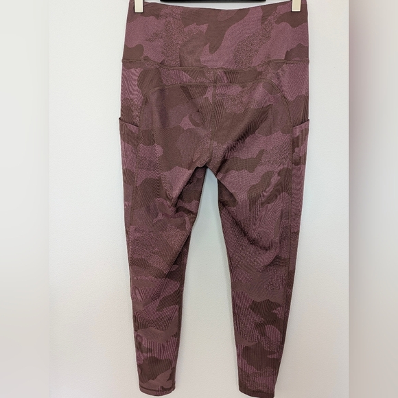 The North Face Women's Luxe Motivation Pocket 7/8 Legging Maroon Camo Large EUC - Picture 7 of 12
